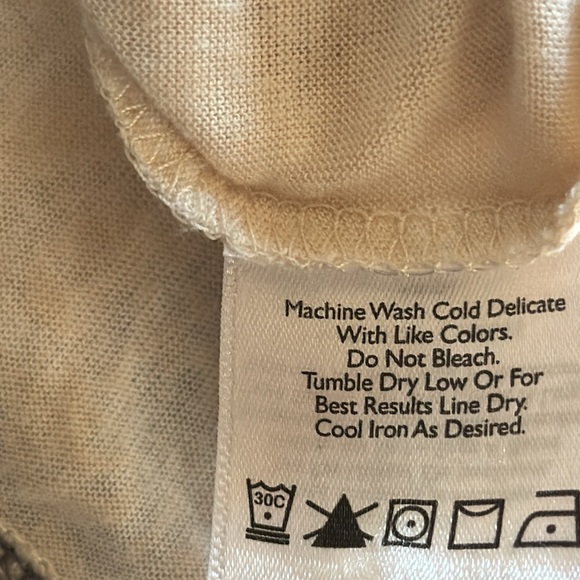 Eddie Bauer Sheer Top - Picture 4 of 10